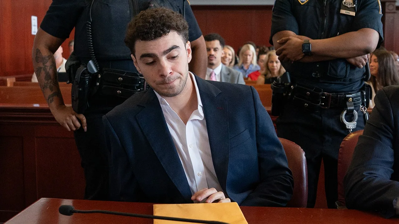 Luigi Mangione's Legal Team Denounces Plea Deal Reports, Cites Threat to Fair Trial