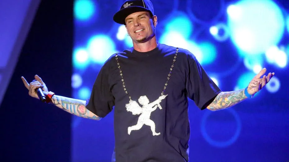 Vanilla Ice Explains Enduring Commitment to Patriotism and Flag Displays at Concerts