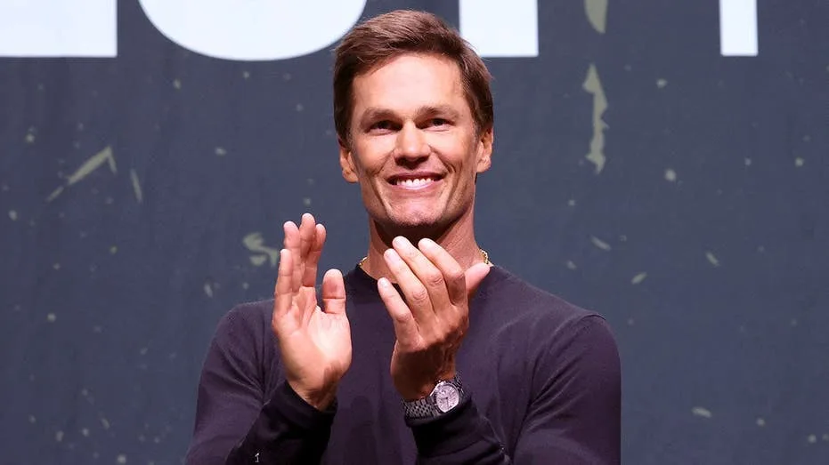 Tom Brady and Logan Paul Confrontation Ignites at Fanatics Fest in New York