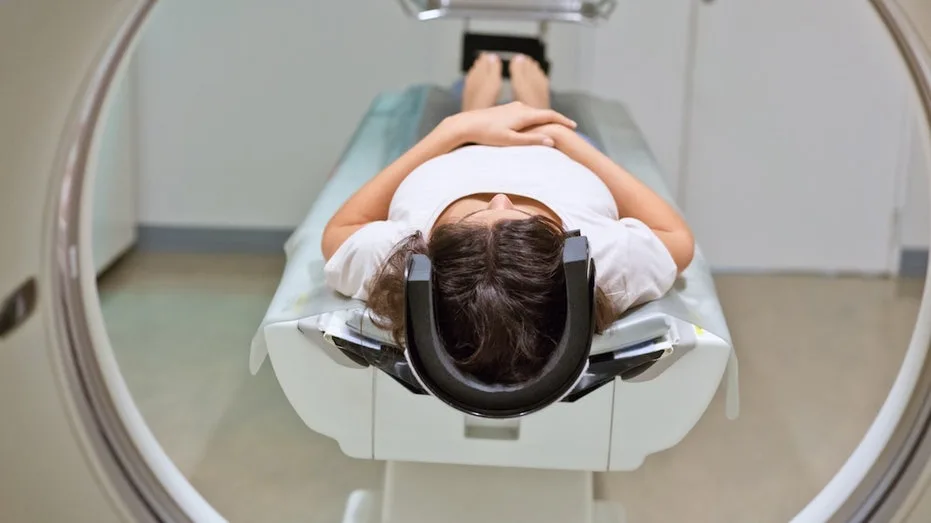 Preventive Full-Body Scans Spark Renewed Debate Following Celebrity Brain Tumor Discovery